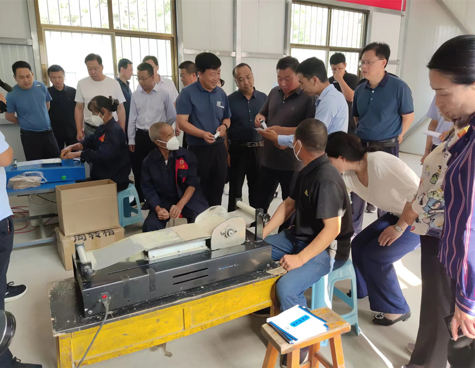 6dc17716160b7c81878dbd380c41490c_