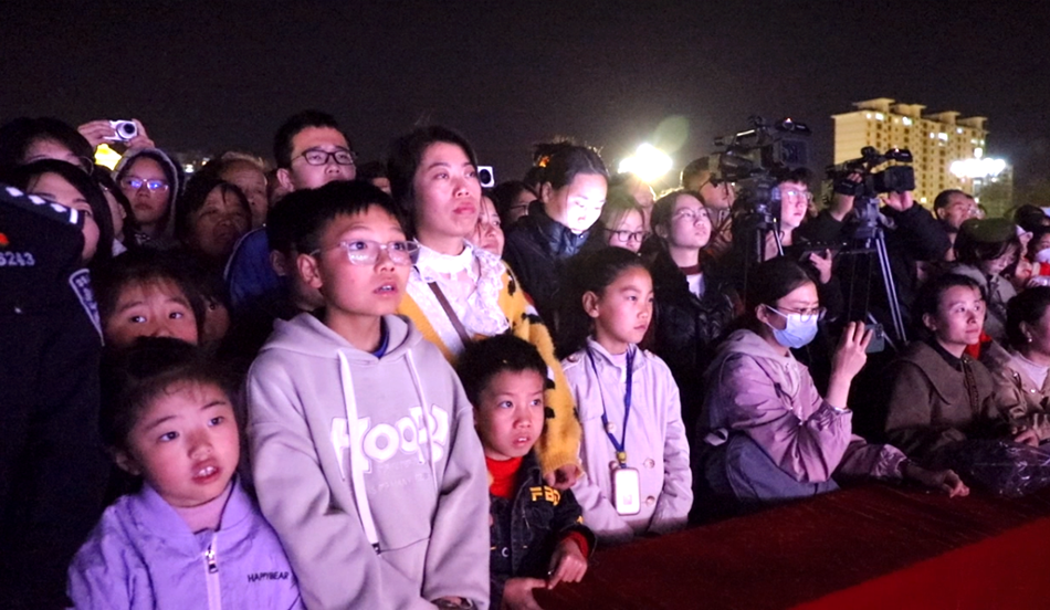 455d65875fb0da42c025f55b0850f15