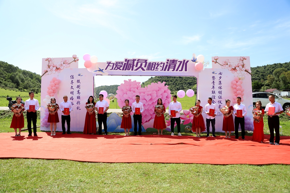 d6c81d2cc602bd55f97b9a2eb44d624_副本