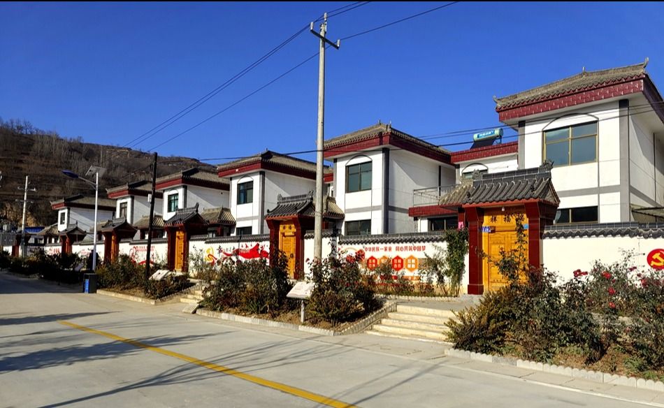 1699492870850048415 1699492870850048415